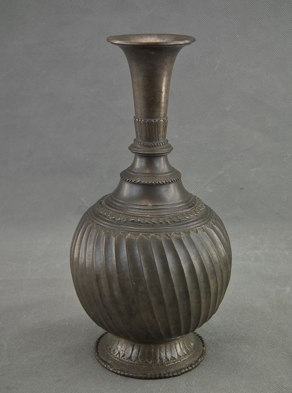 Antique 17th Century Mughal Indian Bronze Wine Bottle Vessel India
