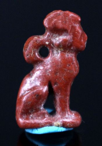 Ancient Egyptian Red Fayence sphinx with a cat or lioness body 1,5 cm