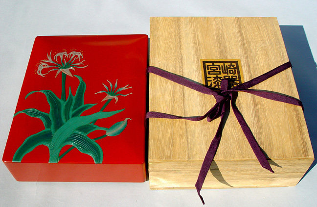 Colorful Japanese Lacquer Box from Southern Island