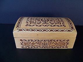 A Mexican Inlaid Wooden Box