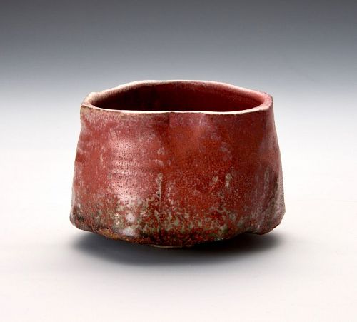An Excellent Mino Tea Bowl with Cinnabar Glaze