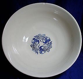 Universal Cambridge Acorn Pattern Stonware Bowl/Blair