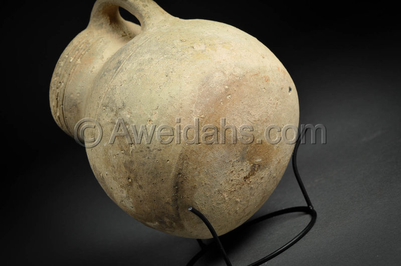 Ancient Biblical Iron Age pottery jar, 1000 BC
