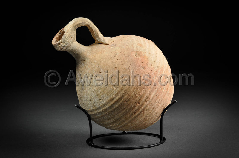 Biblical Roman Herodian pottery jar, 63 BC - 100 AD