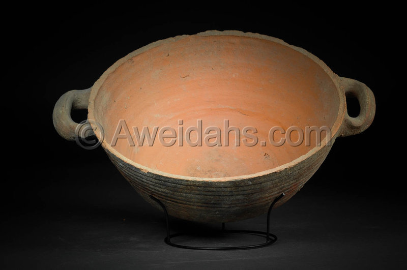 Biblical Roman Herodian pottery pan with two handles, 1st Cent. AD