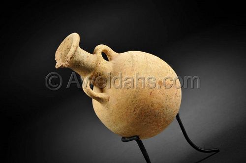 Ancient Cypro-Phoenician pottery flask, 800 - 600 BC