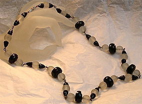 Vintage Deco Black French Jet Frosted Crystal Glass Necklace