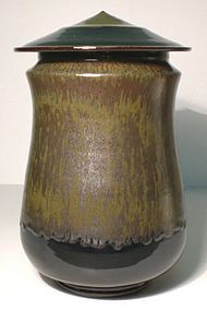 Temmoku & Tetsu Glazed Cap Jar (CP02)