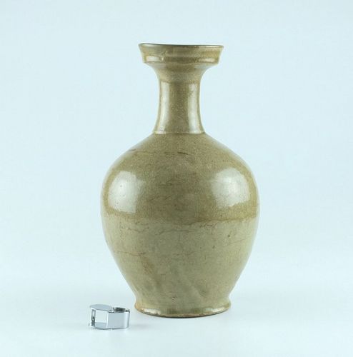 A Korean celadon cup-mouthed vase; Goryeo dynasty