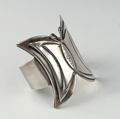 Rebajes Modernist Sterling Butterfly Cuff Bracelet 1950s