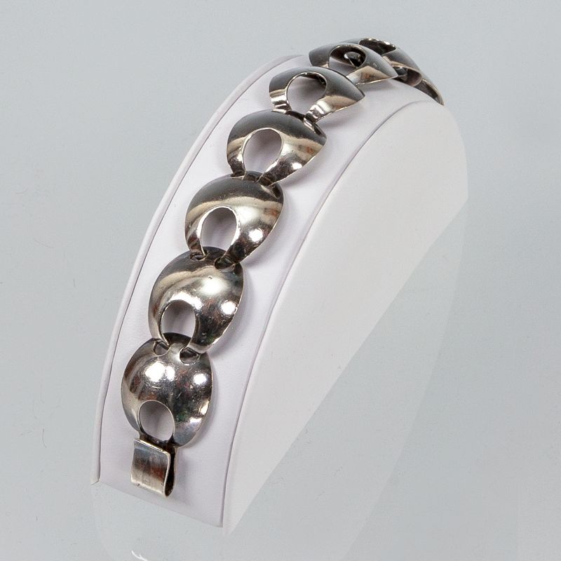 22 Carat Gold Gents Bracelet chain type Custom