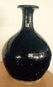 Chinese Song black glaze vase
