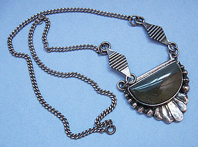 Sterling and Agate Pendant Necklace