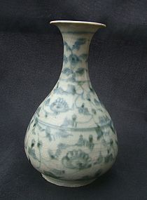 A Ming Swatow Blue White Yuhuchun Vase