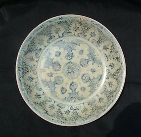 Early Ming Blue and White Dish with  Petalled Flower
