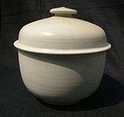 Elegant & Large Ming White Glaze Covered Bowl