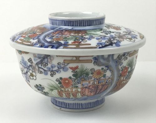 Beautifully Hand Painted Meiji-Era Japanese Porcelain Covered Bowl