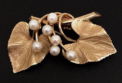 Vintage Carl Art 14K gold and pearl double leaf pin