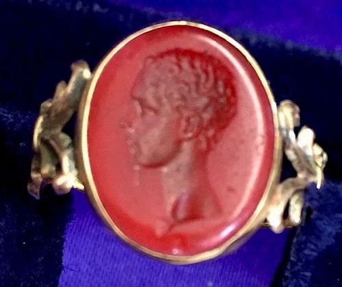 Antique Georgian intaglio cut portrait ring