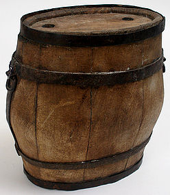 Revolutionary War canteen, military style, 18th century