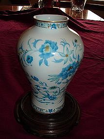 Haviland Limoges vase