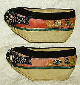 Chinese   Manchurian  Womans Shoes Platform Soles