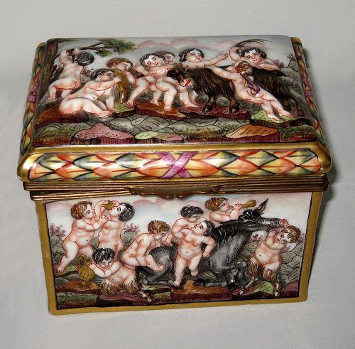 Italian Capo Di Monte Porcelain Box with Cherubs