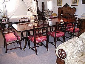 American Mahogany Banded Dining Room Table