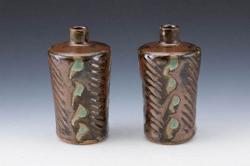 Hamada Shoji (Founder of Mingei, Mashiko), Sake flasks (tokkuri)
