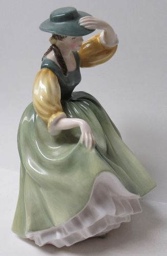 Royal Doulton Ltd 1963 BUTTERCUP 2309 China Lady Figurine