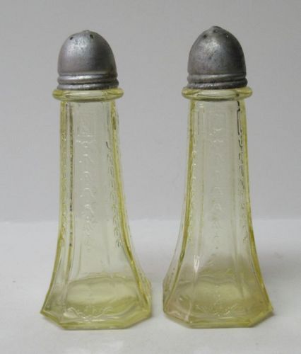 Hocking Yellow PRINCESS SALT and PEPPER Shakers Pair, Original Lids