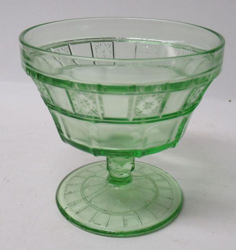 Jeannette Depression Glass Green DORIC 3 1/2 Inch Footed SHERBET