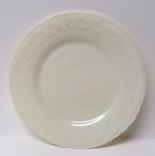McKee French Ivory LAUREL 9 Inch DINNER PLATE