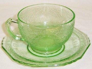 Hazel Atlas Green FLORENTINE 1 POPPY 1 Tea or Coffee CUP and SAUCER
