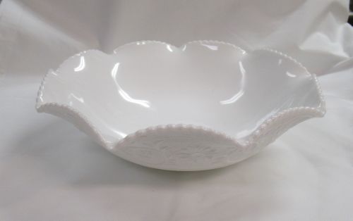 Duncan and Miller Milk White SANDWICH 11 In Large RUFFLED BOWL