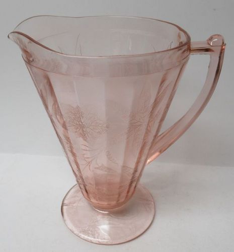 Jeannette Pink FLORAL POINSETTIA 7 1/2 In 32 Ounce Footed PITCHER