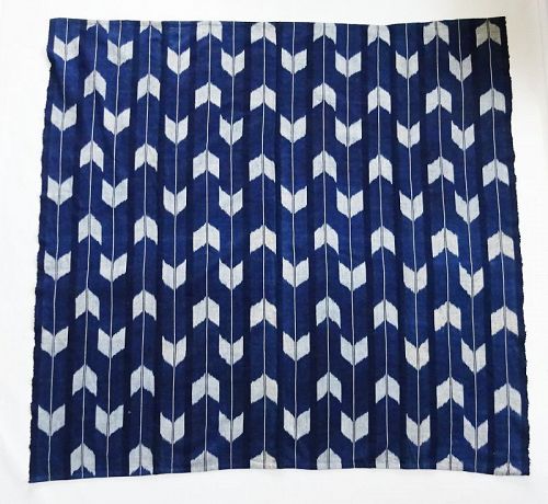 Japanese Vintage Textile Cotton Indigo Cloth with Plume Kasuri