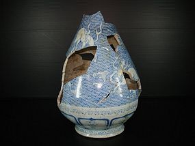 Rare sample of Yuan yuhuchun with horse motif