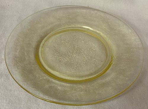 Florentine #2 Yellow Sherbet Plate 6" Hazel Atlas Glass Company