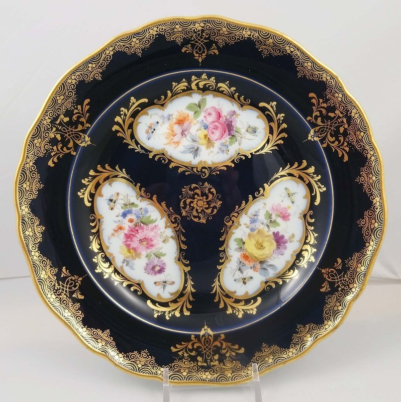 Porcelana de Meissen ornamentadas de estilo asiático, está en exhibición en  la colección de porcelana de Zwinger en Dresden, Alemania, el 31 de marzo  de 2010. Las habitaciones fueron diseñados por el