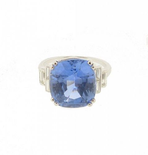Art Deco Platinum, Diamond & 9-ct Ceylon Sapphire Ring