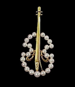 Mikimoto 18K Gold, Pearl & Diamond Cello Brooch