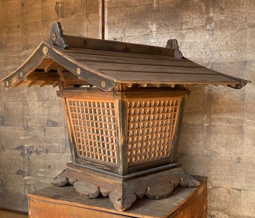Antique Japanese Inn Wood Lamp CA.1930