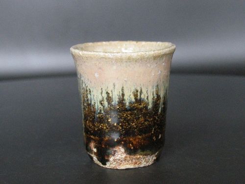 Chosen-Karatsu sake cup by Dohei Fujinoki the popular artist KARATSU