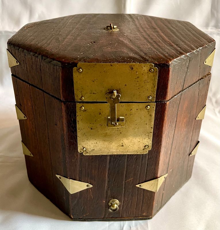Wooden Hat Box – Lee Stanton Antiques