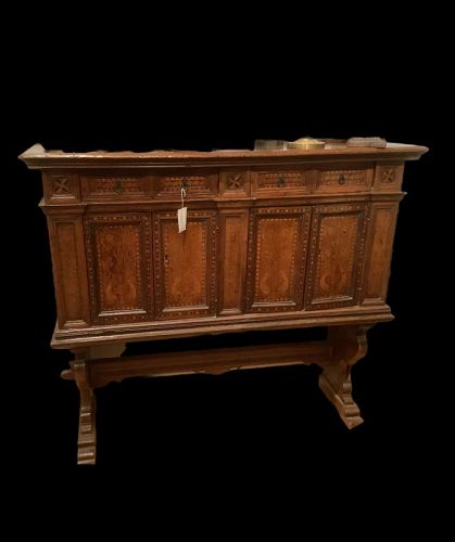 LATE SEVENTEENTH CENTURY VENETIAN CHEST ON STAND