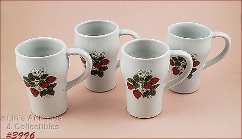 McCoy Pottery Strawberry Country Tall Mugs Set of 4