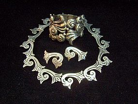 Carved 980 Taxco Vintage Mexican Silver Necklace Ears