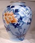 Fukagawa Seiji 9-3/4" Tree Peony Japan Porcelain Vase 1900-20
