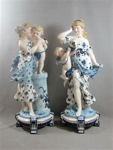 German Schiebe-Albach Pair Porcelain Figures with Putti - 1880s